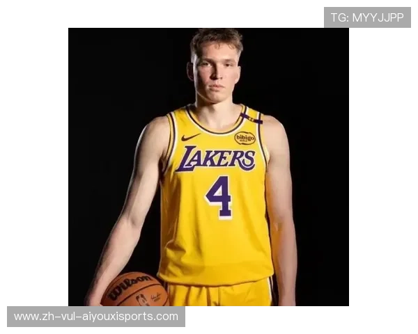 当前NBA主要阵容有哪些重要变化和新星